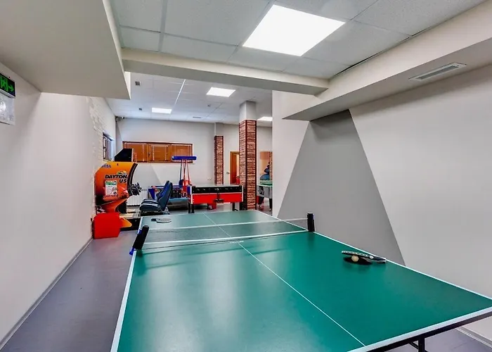 Apartment Secret 533 At Oak Smolyan